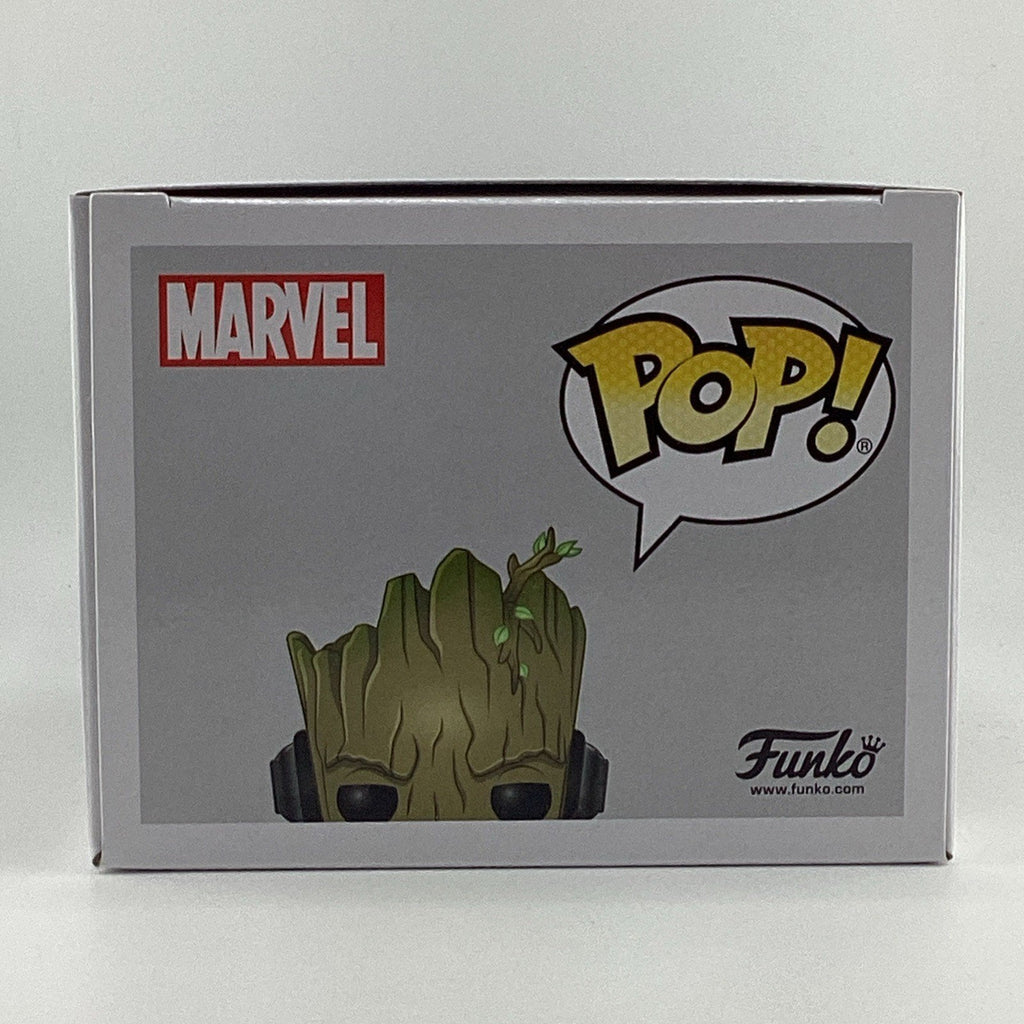 Funko Pop! Heroes - Groot (Gamer) (Chase) Vinyl Figure (GameStop Exclusive) #540