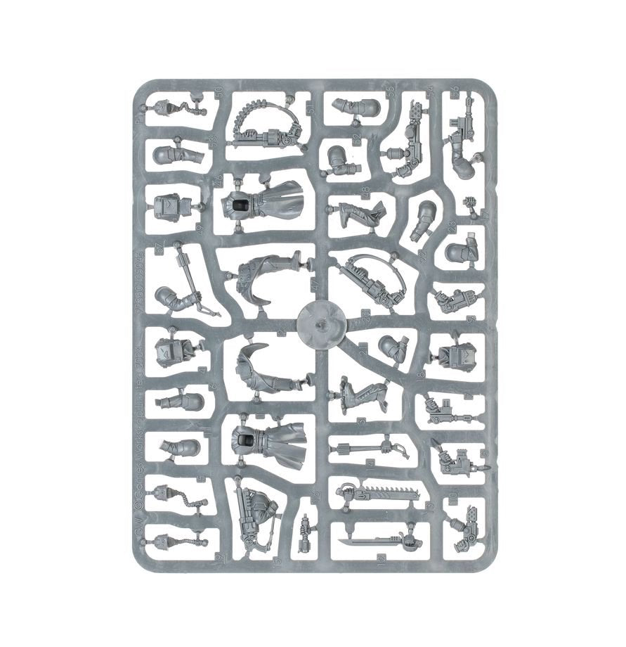 Warhammer 40,000 Astra Militarum Death Korps of Krieg Combat Engineers Set – 5+1 Plastic Miniatures Kit with Customisable Weapons, Remote Mine, Transfer Sheet, Citadel Bases